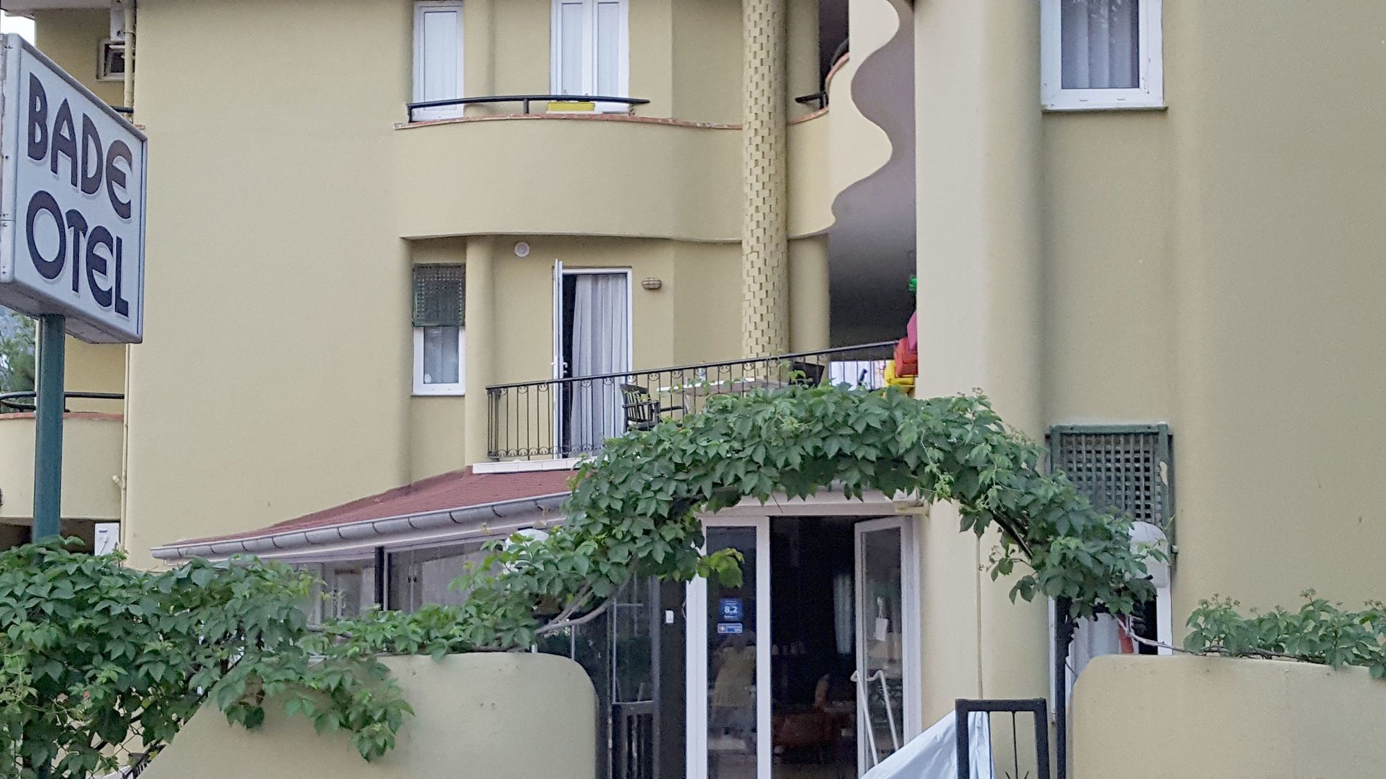 Bade Hotel Кемер Екстериор снимка